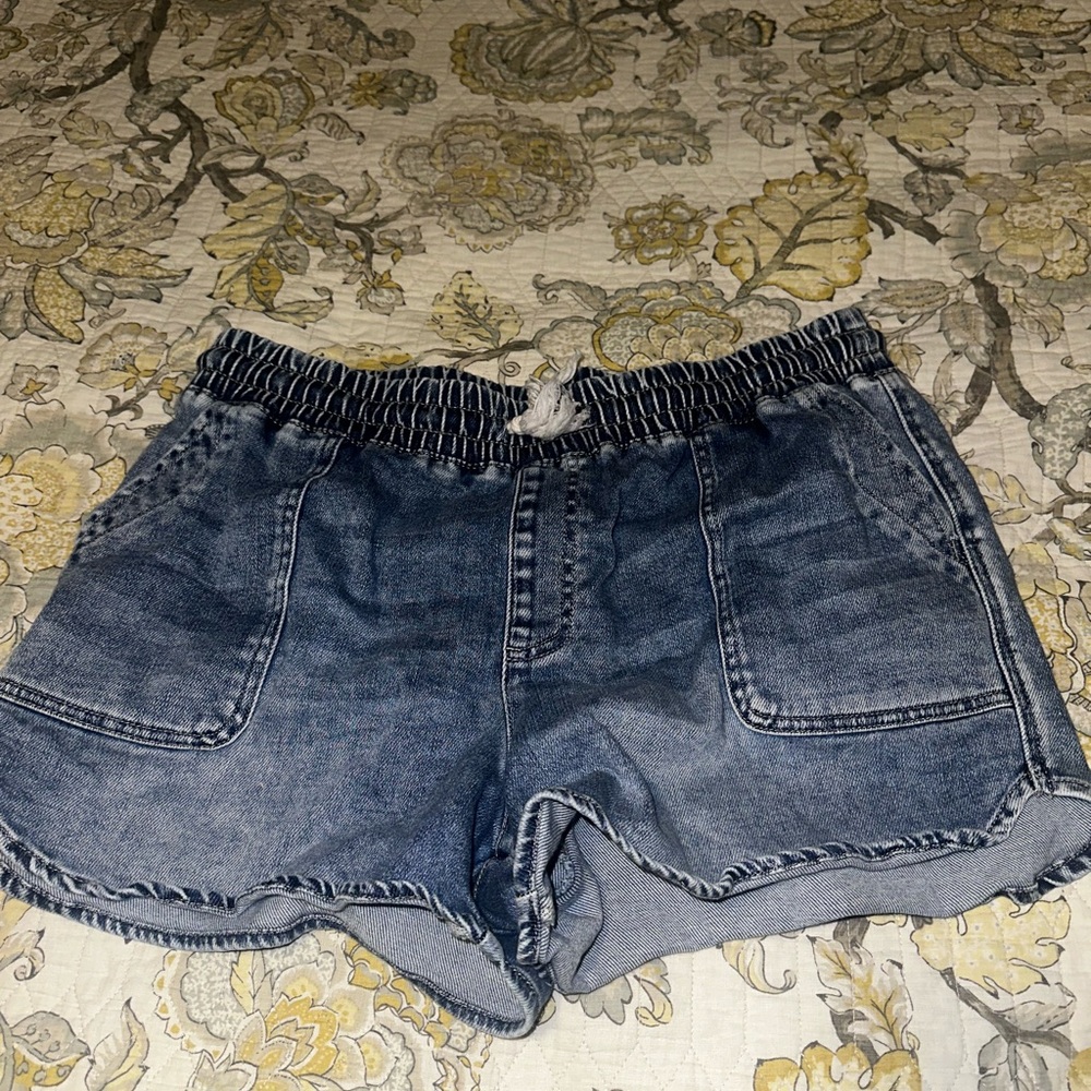 Women’s Jean shorts